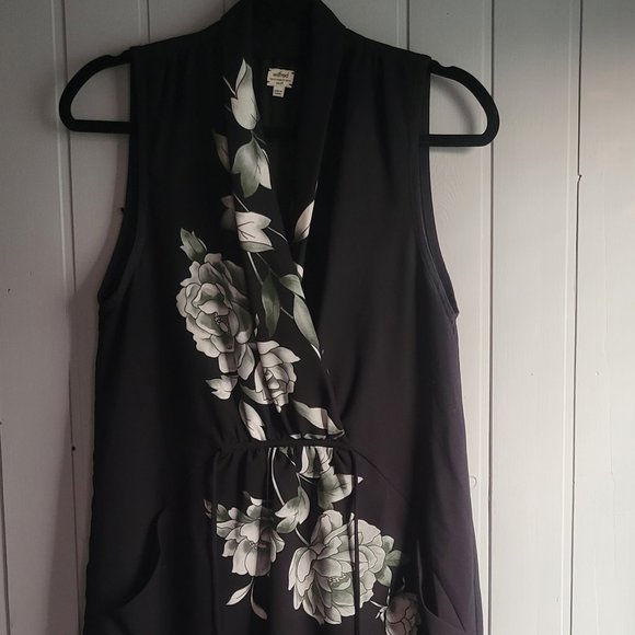 Wilfred Floral Wrap Dress - Picture 10 of 14